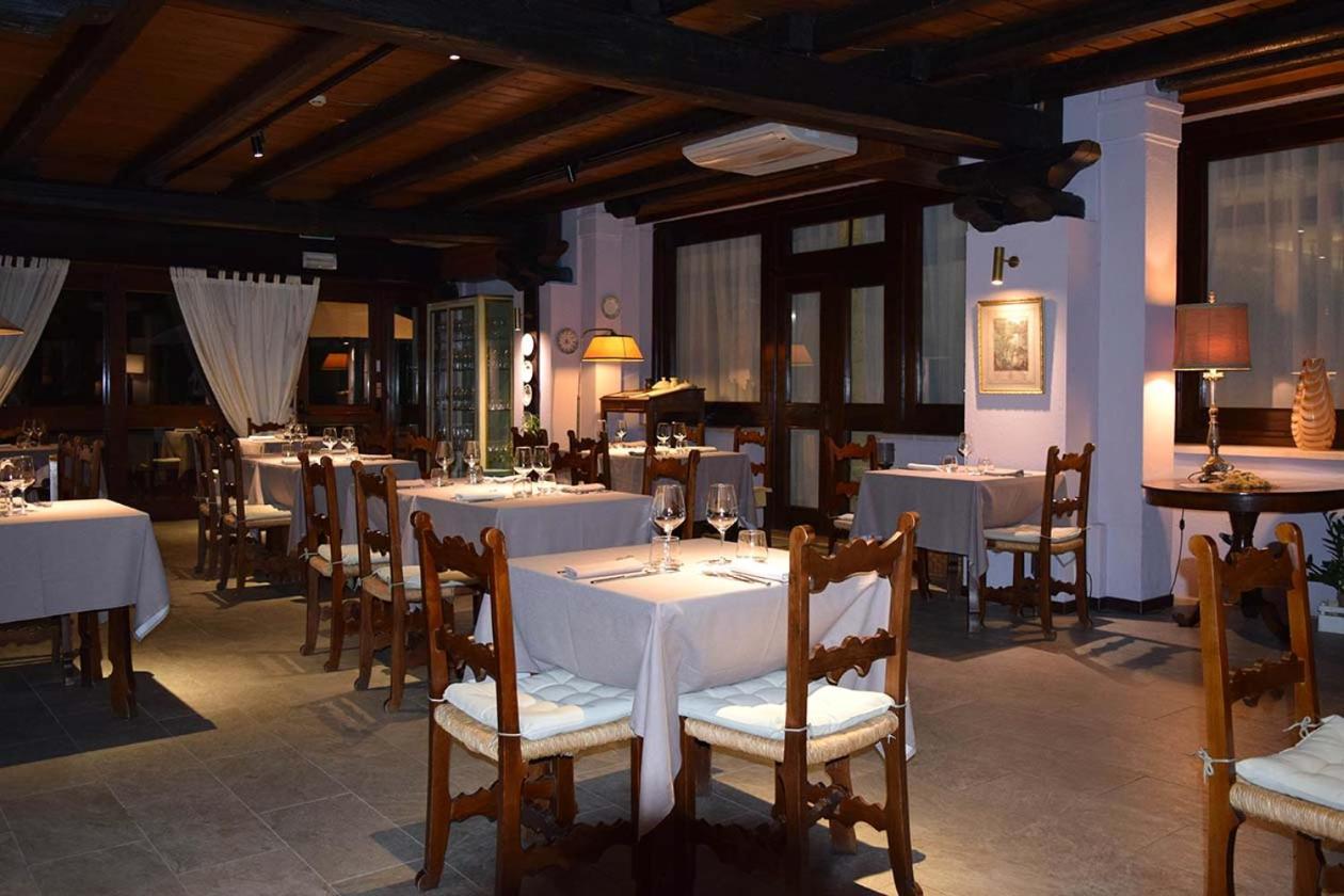 El Rustego Hotel Rubano Ngoại thất bức ảnh